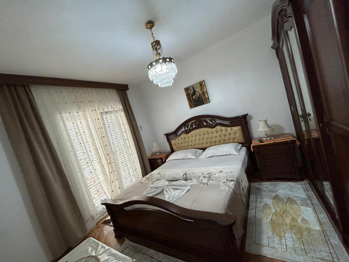 Apartments Gazi Улцинь Екстер'єр фото